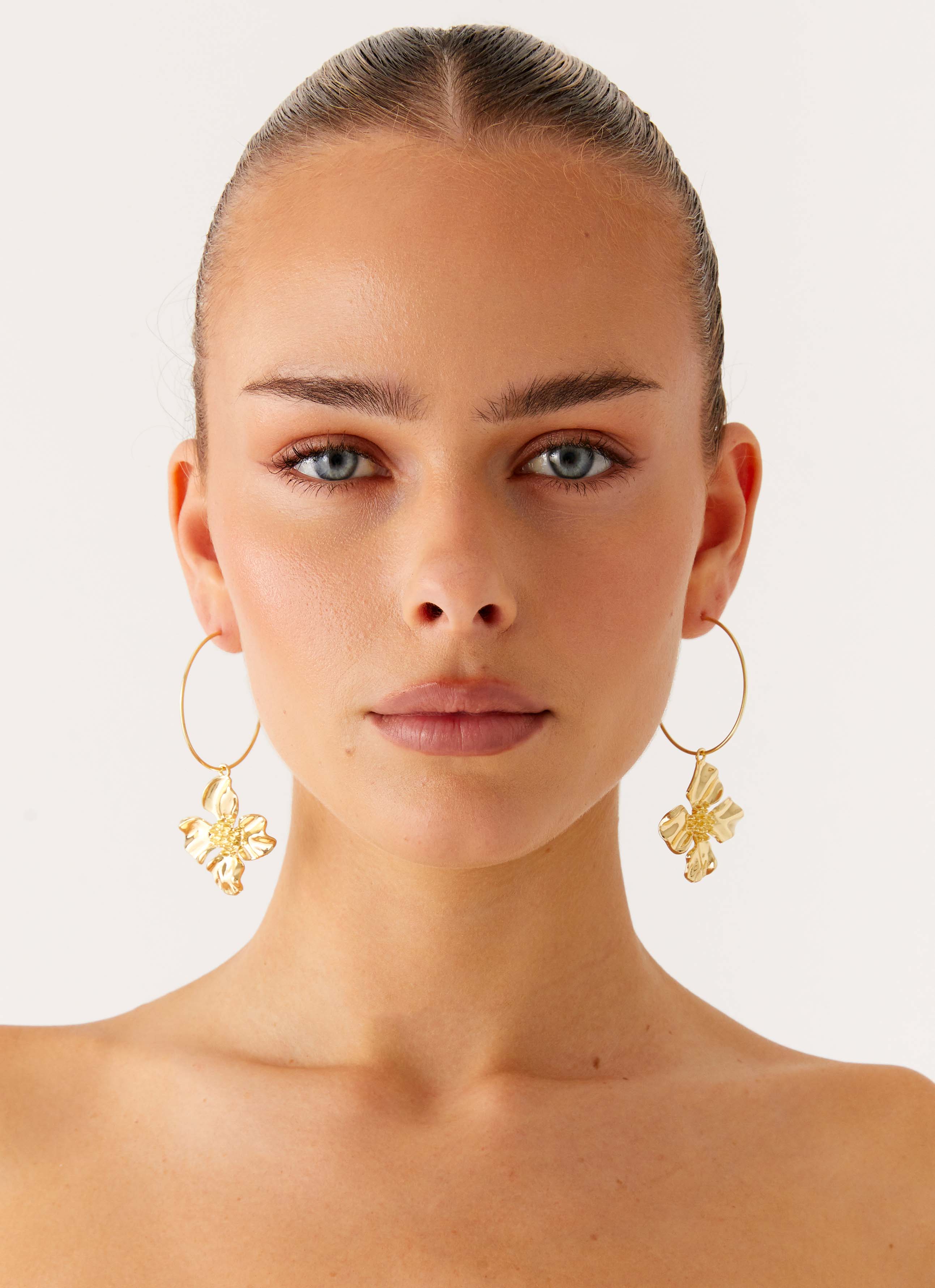 Aulora Flower Earrings - Gold